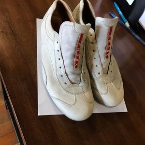 Vintage Off white PRADA leather shoes